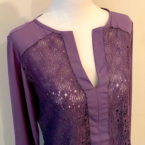 NWT The Limited Blouse w/ Lace Detail - Sz XS - Picture 2 of 8